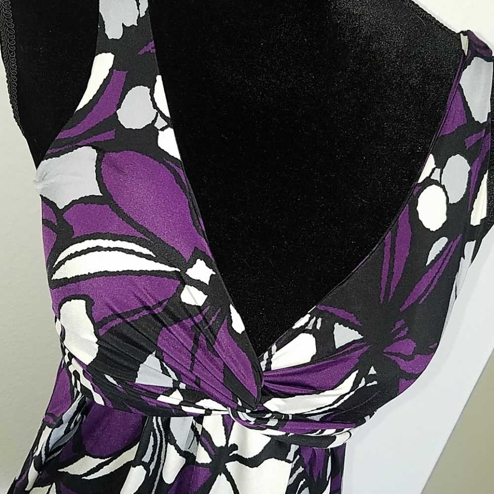 💚 5 for $25 💚 Floral blouse